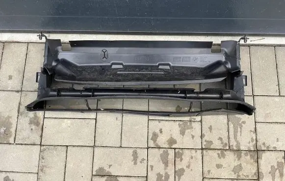 Intercooler air guide/duct channel