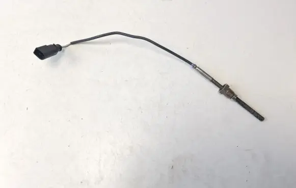 Audi A4 S4 B8 8K Exhaust gas temperature sensor 03L906088D