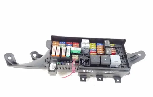 Mercedes-Benz GL X164 Fuse module A1645403372
