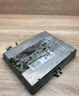 Renault Clio I Engine control unit/module ECU HOM7700851758 7700863560