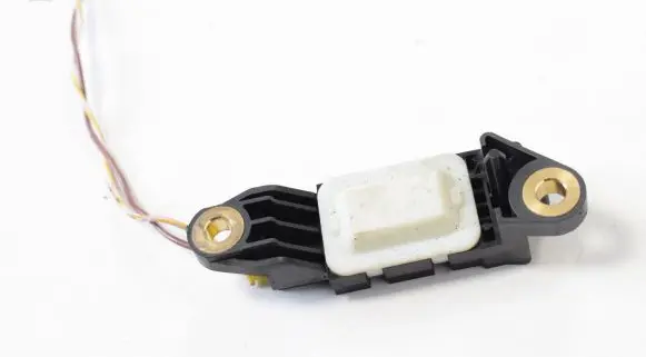 Mercedes-Benz CLS C219 Airbag deployment crash/impact sensor A001820912