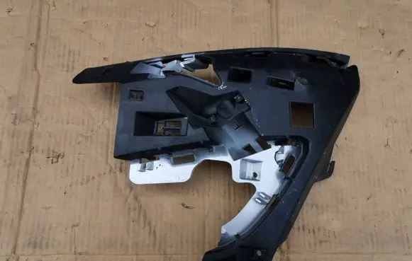 Volvo V60 Front bumper mounting bracket 31323425 Ślizg mocowanie zderzaka przód lewe v60 1 I s60 2 II 10-13