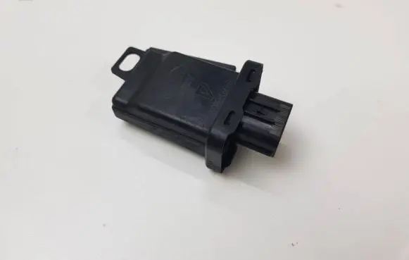 Toyota RAV 4 (XA30) Other relay 8999130050 48411010620 1F08