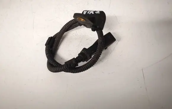 Volkswagen Golf IV Crankshaft position sensor 9805940