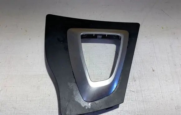 BMW 4 F32 F33 Gear shifter surround trim plastic 9234132 9258319