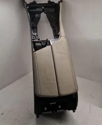 BMW 5 F10 F11 Center console 9216873