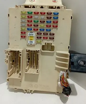Hyundai i40 Fuse module 919503Z021