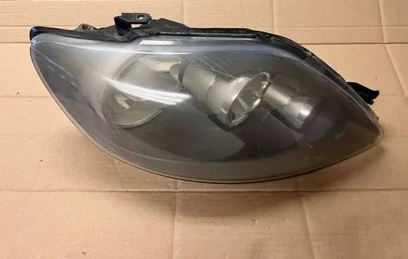 Volkswagen Golf VI Headlight/headlamp 5M1941006D 20805309 89312080