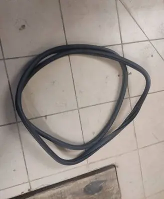 KIA Sorento Rear door rubber seal (on body) 