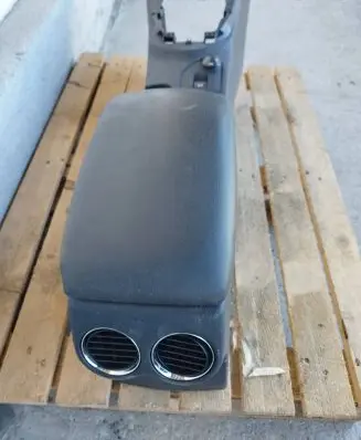 Peugeot 308 SW Center console