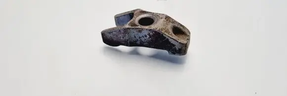 Volvo S80 Fuel Injector clamp holder 