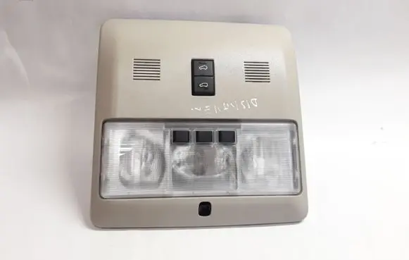 Land Rover Discovery 3 - LR3 Front seat light XDE500102LUM 161218