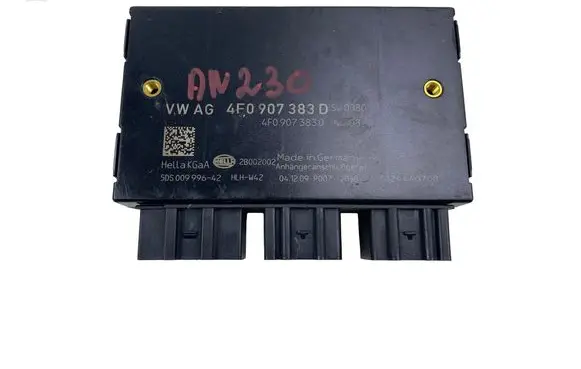 Audi A6 S6 C6 4F Tow bar trailer control unit/module 4F0907383D