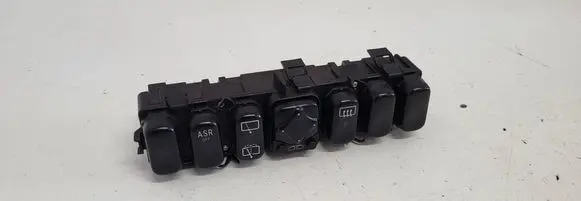 Mercedes-Benz A W168 A set of switches 1688203610 33010901