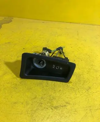 BMW 1 E81 E87 AUX in-socket connector 