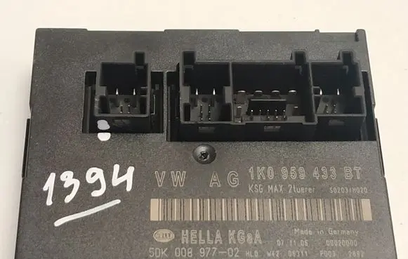 Volkswagen Jetta V Comfort/convenience module 1K0959433BT