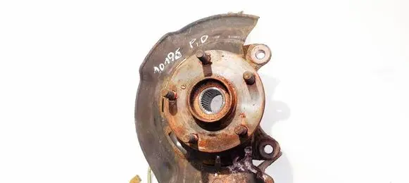 Toyota Avensis T270 Front wheel hub