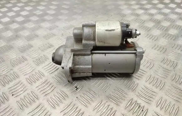 Renault Kadjar Starter motor 233004868R 0001170629
