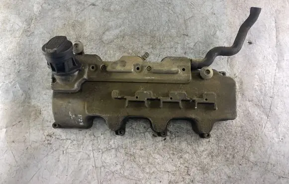 Mercedes-Benz E W210 Rocker cam cover A1120160205