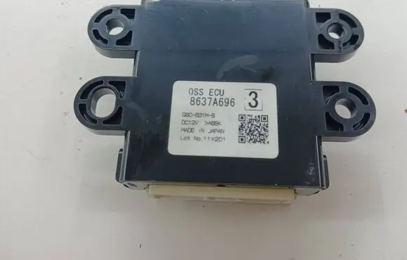Mitsubishi Outlander Other control units/modules 8637A696