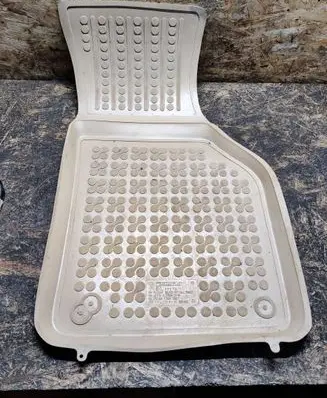 Volkswagen PASSAT B7 Car floor mat set 