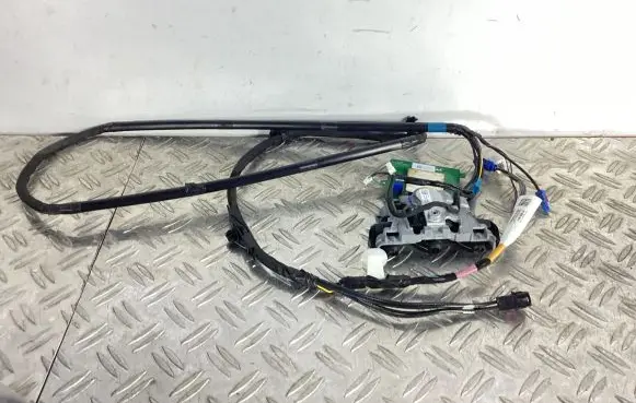 Windshield/windscreen camera