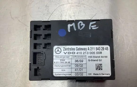 Mercedes-Benz E W211 Gateway control module A2115402945 410213005008