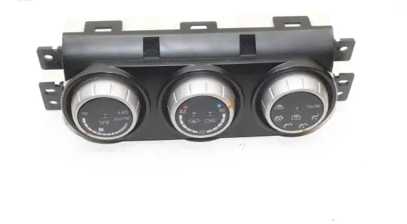 Nissan X-Trail T31 Interior fan control switch 27500JG700