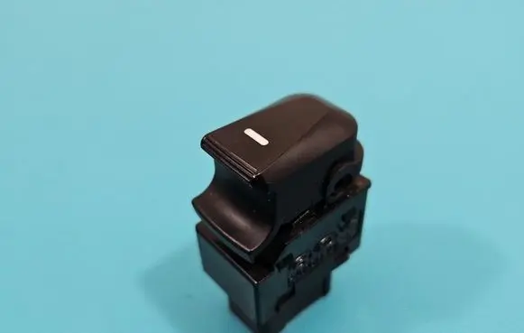Hyundai ix35 Electric window control switch IMPRK1514480