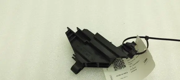 Audi A5 8T 8F Headlight/headlamp mounting bracket 1301330046