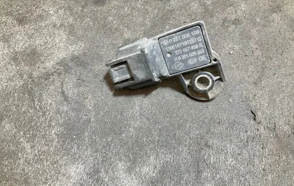 Ford Transit Courier Air pressure sensor 223657458R 0281006108 8301038353