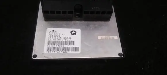 Chrysler Voyager ABS control unit/module 4686226 25.0940-0100.4