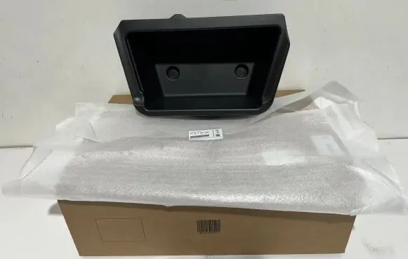 BMW i4 Glove box 51477951242