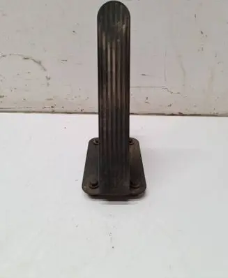 Smart ForTwo I Accelerator throttle pedal 0280752226 0002245V017