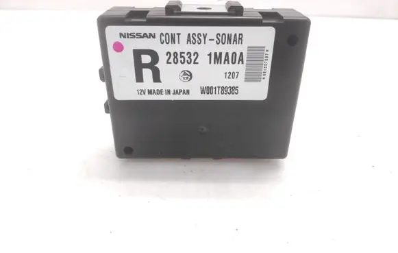 Infiniti M30 Parking PDC control unit/module 285321MA0A W001T89385