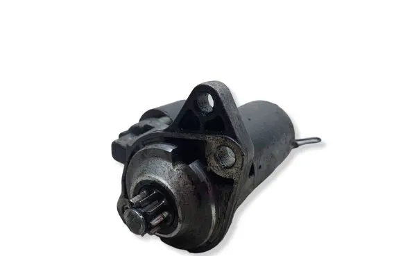Volkswagen Golf IV Starter motor 1005821879KASACJA 1005821879