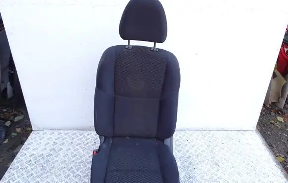 Nissan Qashqai Front driver seat 