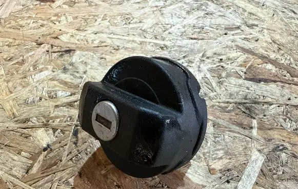 Fuel tank filler cap