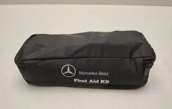 Mercedes-Benz C W204 First aid kit