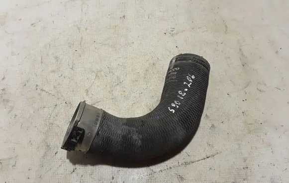 Volvo S90, V90 Intercooler hose/pipe 31657759