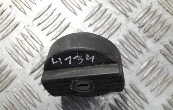 Volkswagen Caddy Fuel tank filler cap 