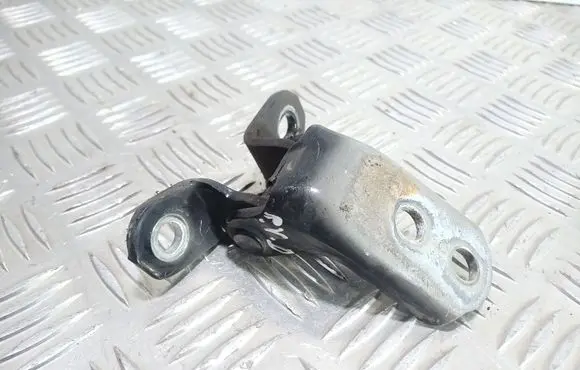 Toyota RAV 4 (XA20) Front door upper hinge