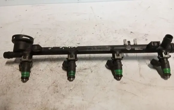 Renault Laguna II Fuel injector supply line/pipe H0287977700112777
