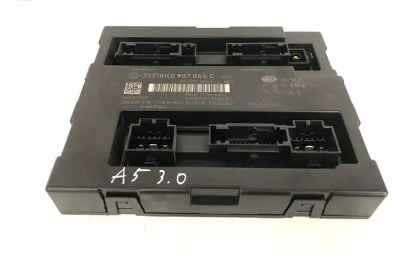 Audi A5 8T 8F Comfort/convenience module 8K0907064C 5DK00991830