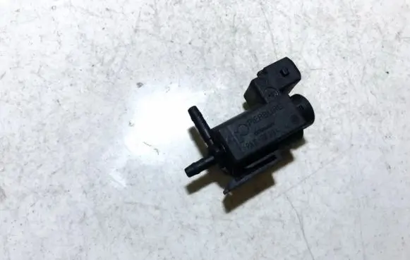 Volvo S60 Turbo solenoid valve 30611668 72224010