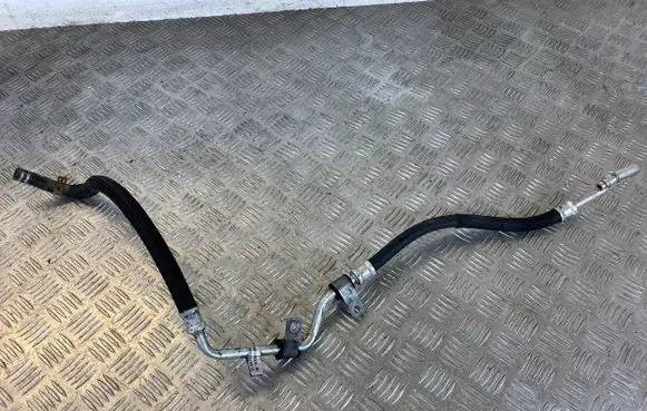 Power steering hose/pipe/line