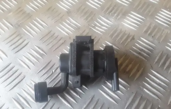 Opel Zafira A Turbo solenoid valve 09158200 4522371 4715396