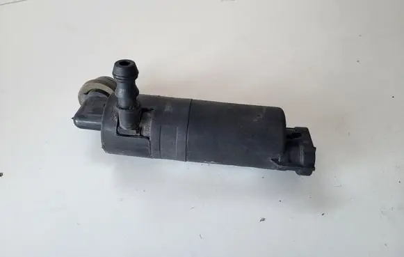 Nissan Pulsar Windscreen/windshield washer pump 062434010814