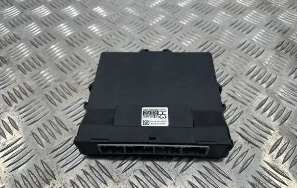 Lexus CT 200H Other control units/modules 8968176290