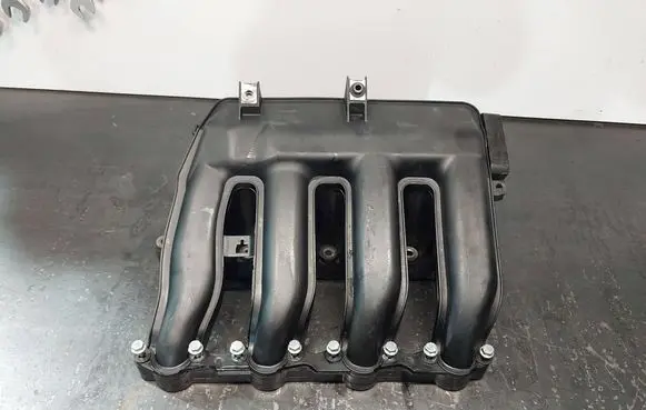 BMW 3 E46 Intake manifold 7787319 7788194